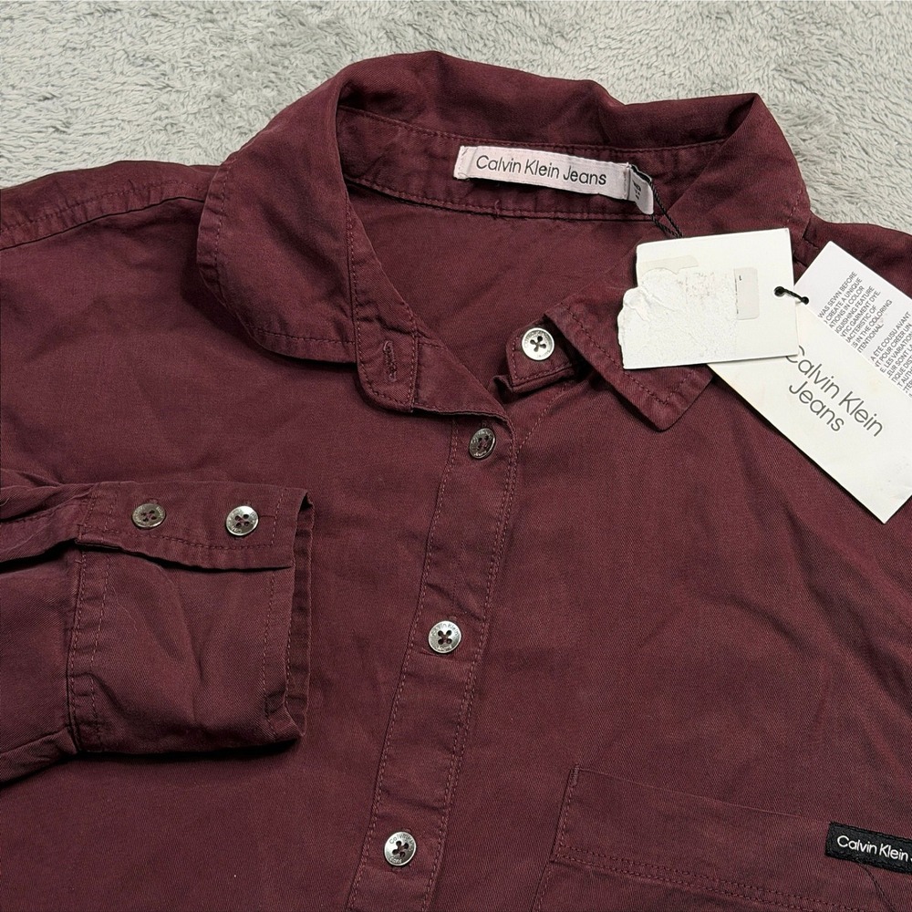 Calvin Klein Jeans Womens XS Burgundy Long Sleeve Button Down Shirt NWT